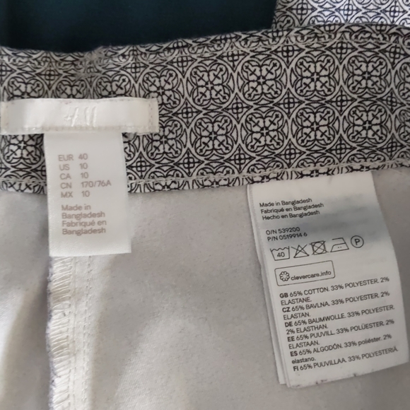 H&M Medallion Black White Ankle Trouser - Picture 5 of 5